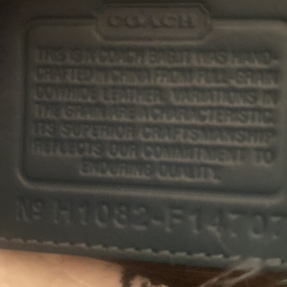 Coach purse - Picture 2 of 2